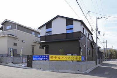 プレサンス アージュ 岡場ひだまりテラス