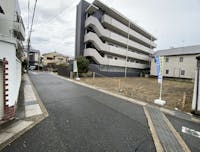 【現地写真】
「アージュの家」は、食器洗浄乾燥機や浄水器付き水栓、浴室乾燥機など、快適な暮らしをサポートする設備を標準搭載！家事の時短を叶え、日々の暮らしにゆとりをもたらします。