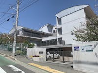 垂水東中学校まで1230m～1240m 徒歩16分。1962年に設立された公立中学校。学校のHPでは、授業や行事の様子が写真付きで紹介されているほか、こだわりのつまった美味しそうな給食が毎日更新されています。