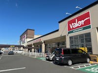 スーパーマーケットバロー 市橋店まで1850m 自転車約3分。敷地内にフードコートやパン屋、ドラッグストアなどが併設されています。大型の駐車場があります。/営業時間(月曜～土曜)10:00～21:00、日曜のみ9:30～21:00。