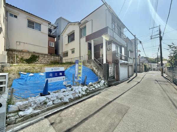 豊中市西泉丘一丁目　土地