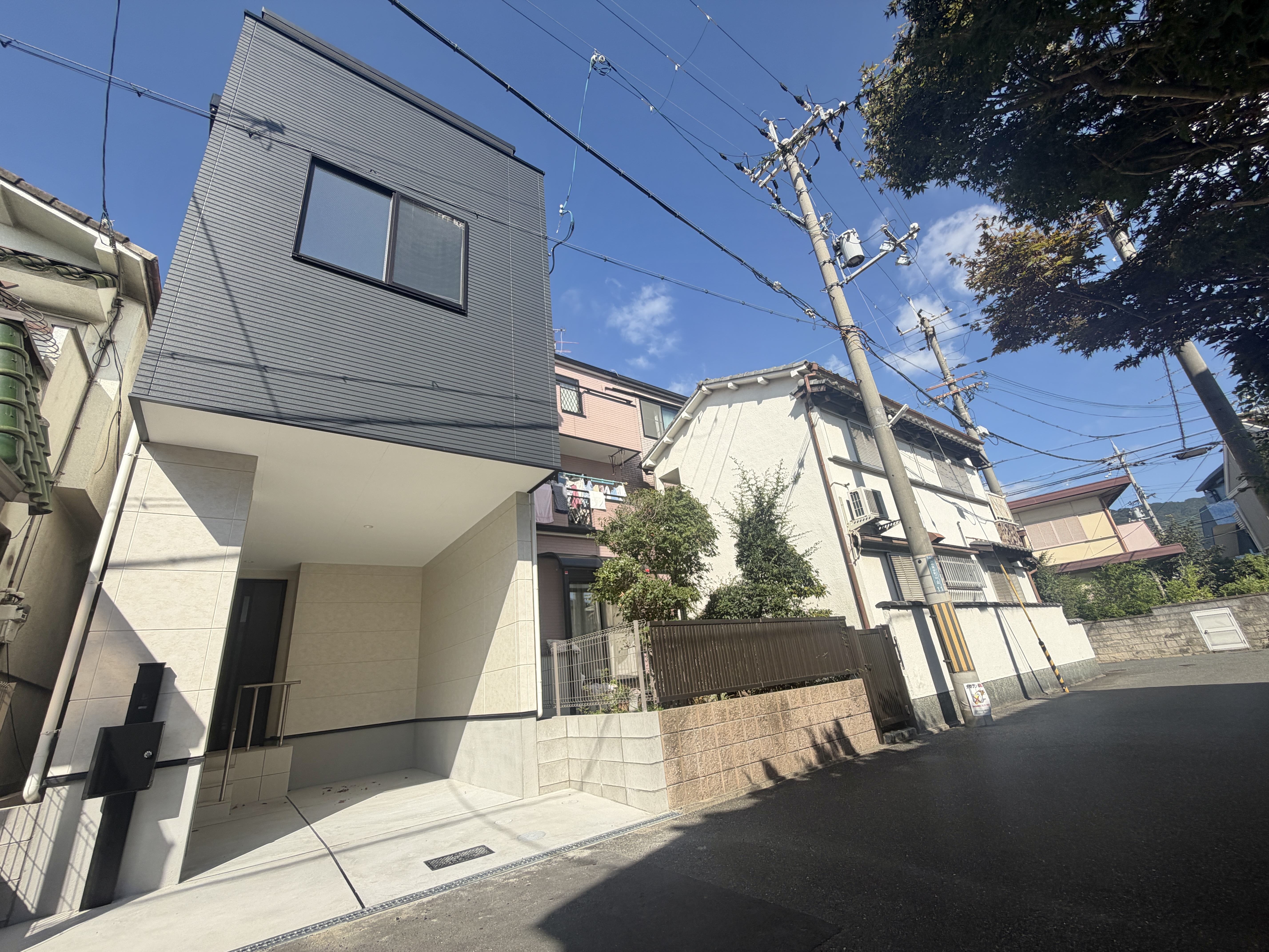 プレサンス アージュ 八尾山本高安町