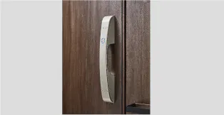 グリップドアハンドル